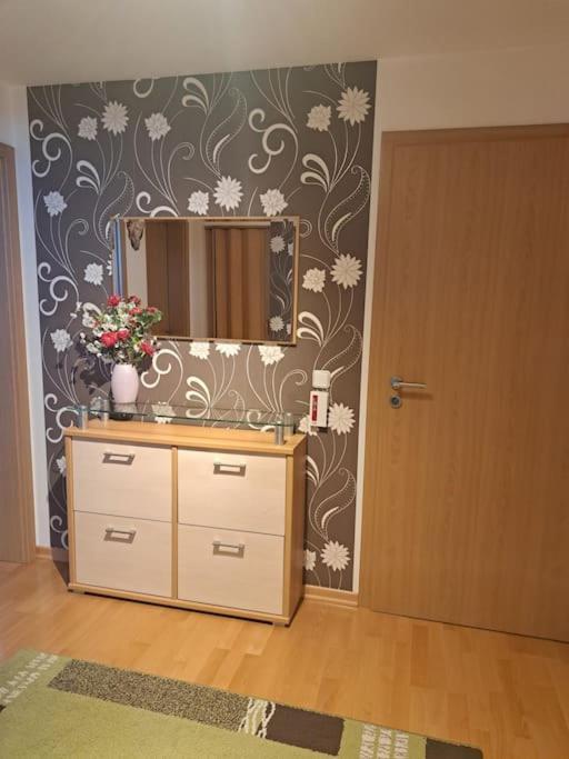 Fürth Schoene 2 Zimmer Wohnung מראה חיצוני תמונה